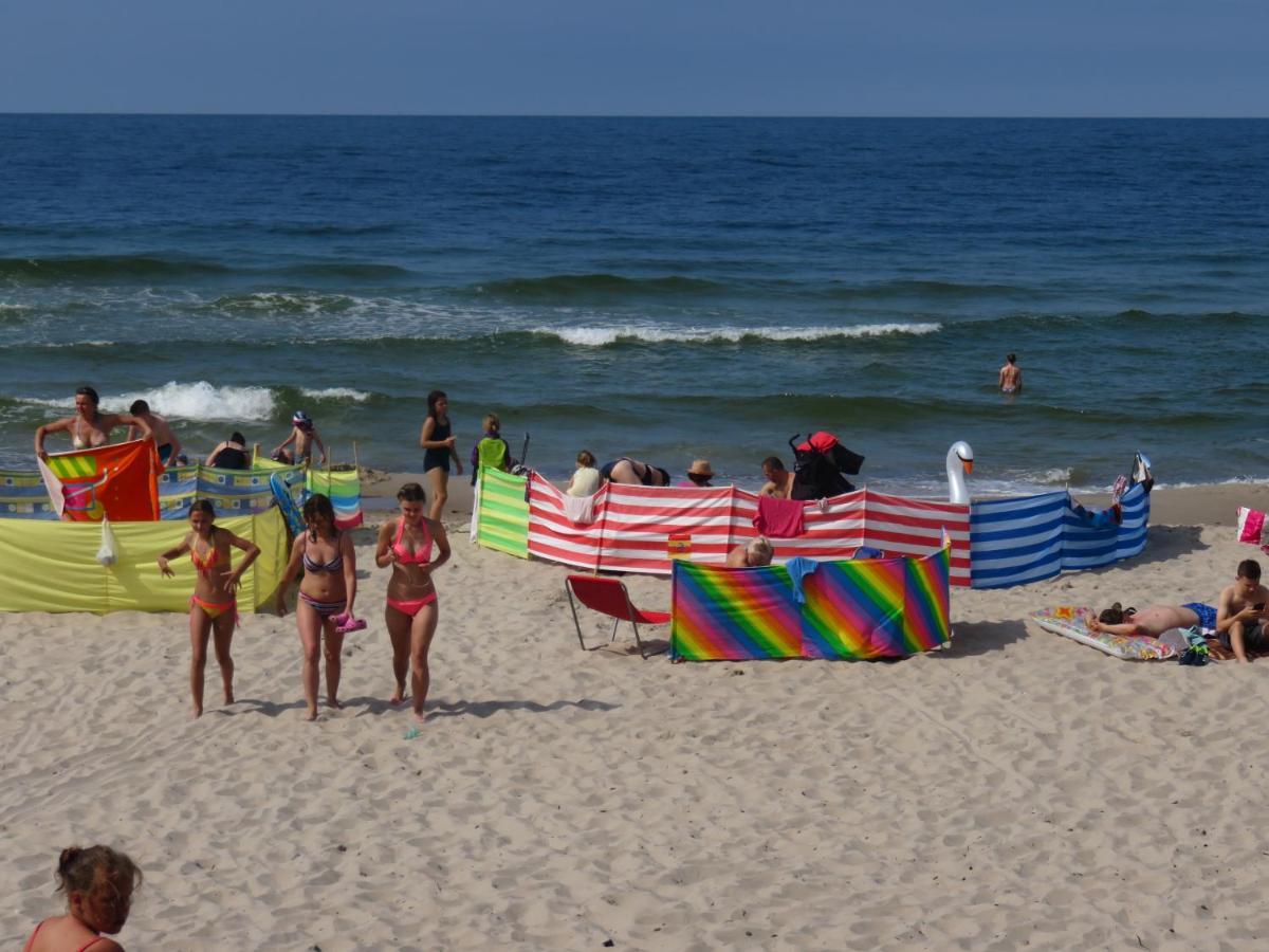 Ozi-Holiday Rusinowo  Exteriér fotografie